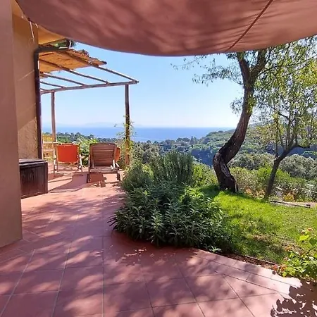 La Mandorla Salata Holiday home